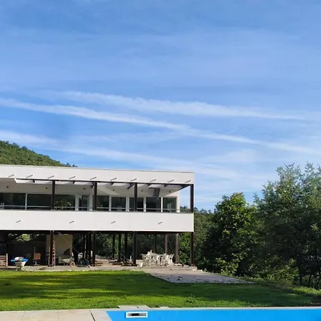 The Architect's Retreat - Petrillo Liberi