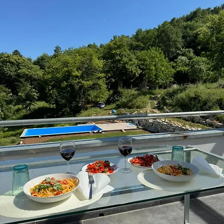 The Architect's Retreat - Petrillo *