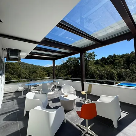 The Architect's Retreat - Petrillo